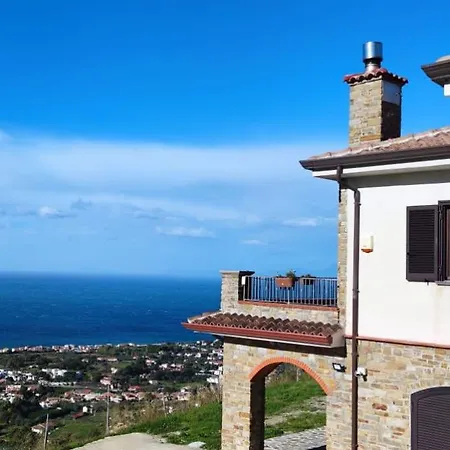 Casa Iris Pensjonat 4*