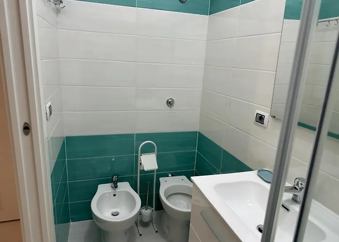 ゲストハウス Casa Iris カステッラバーテ