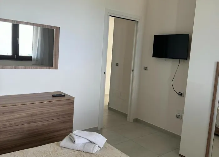 Casa Iris ゲストハウス カステッラバーテ